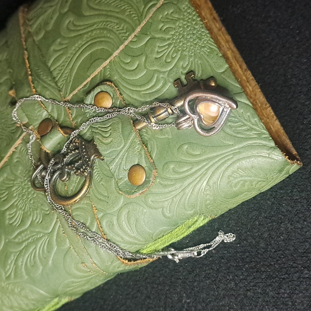 Silver Toned Metal and Pearl Heart Necklace